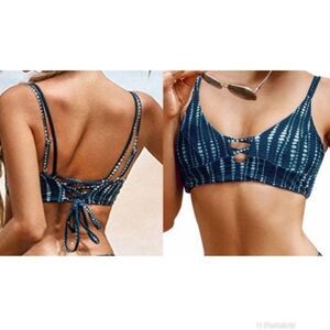 Cupshe Dream Space bikini top